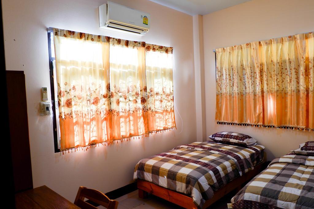 Ban Yenjid Hotel Ayutthaya Eksteriør billede