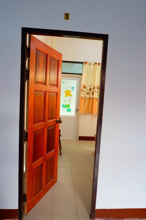 Ban Yenjid Hotel Ayutthaya Eksteriør billede
