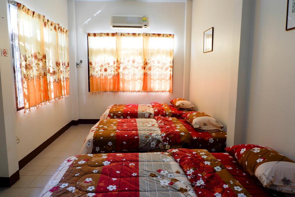 Ban Yenjid Hotel Ayutthaya Eksteriør billede