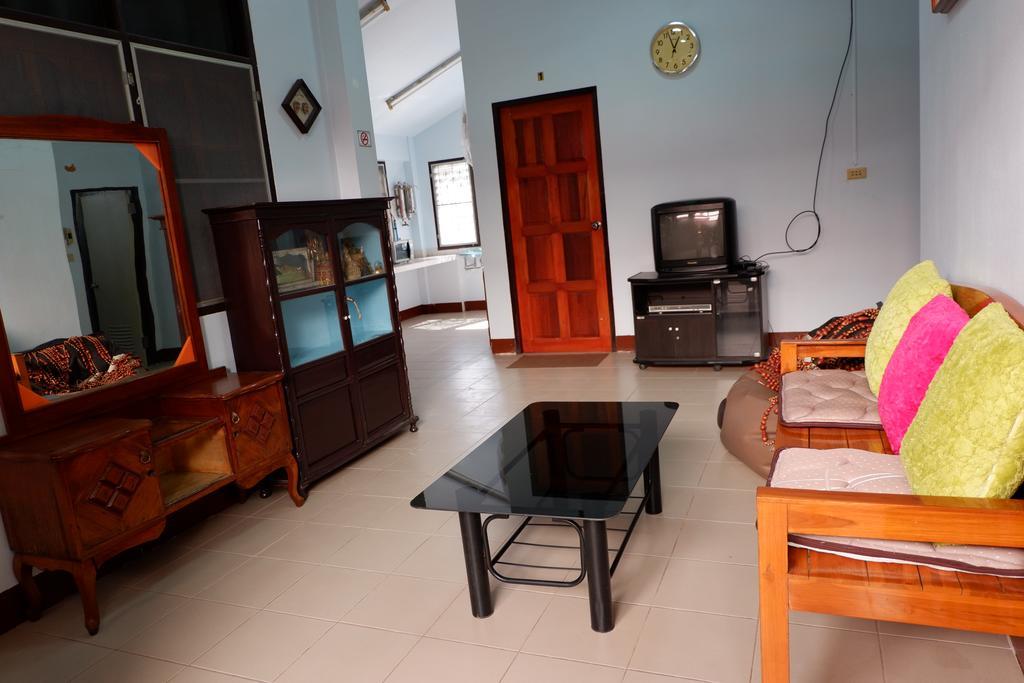 Ban Yenjid Hotel Ayutthaya Eksteriør billede