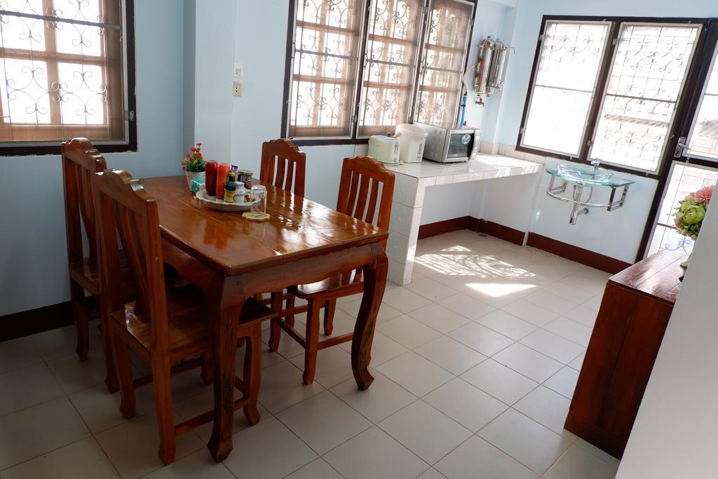 Ban Yenjid Hotel Ayutthaya Eksteriør billede